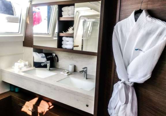 Image of DRAGONFLY yacht #9