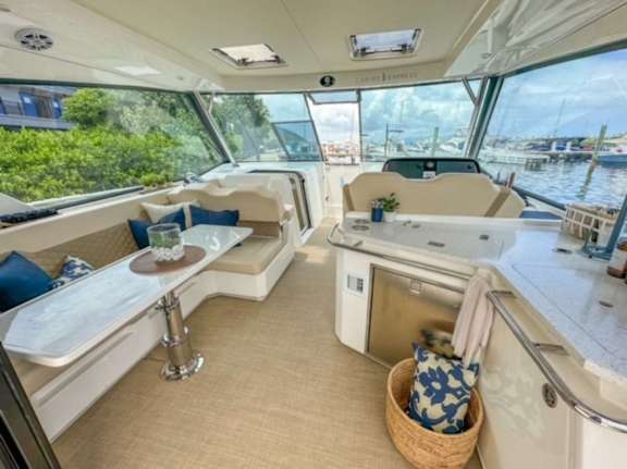 Image of LA SIRENA yacht #16