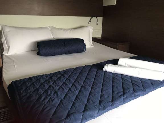 Image of Dugongo II yacht #7