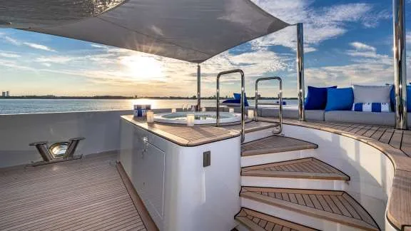 Sun Deck Fire Pit