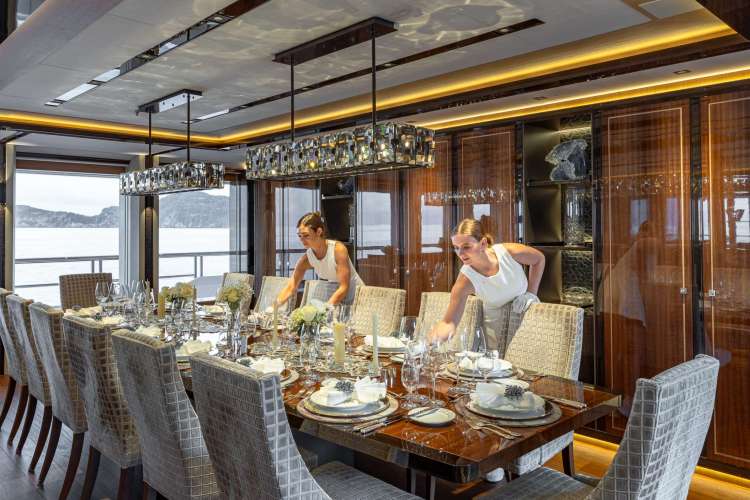 Main Salon Dining Area