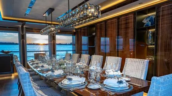 Main Salon Dining Area