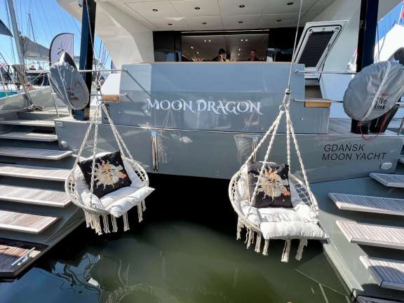 Hammock chairs hanging off davits