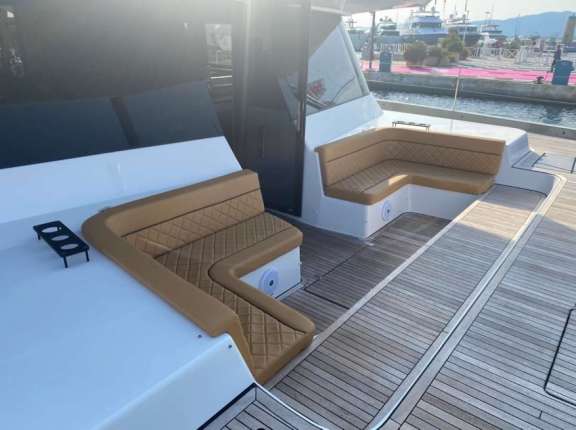Foredeck lounge area