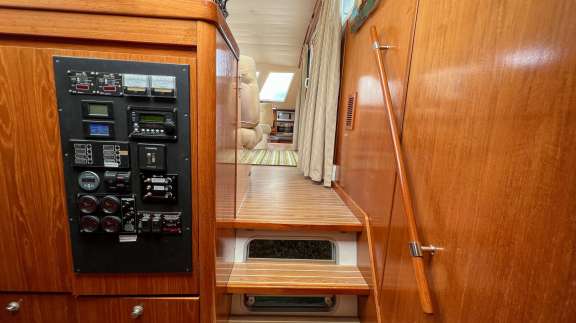 Image of Ad Astra Lagoon 57 yacht #15