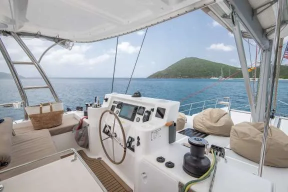 Image of TAPAS yacht #18