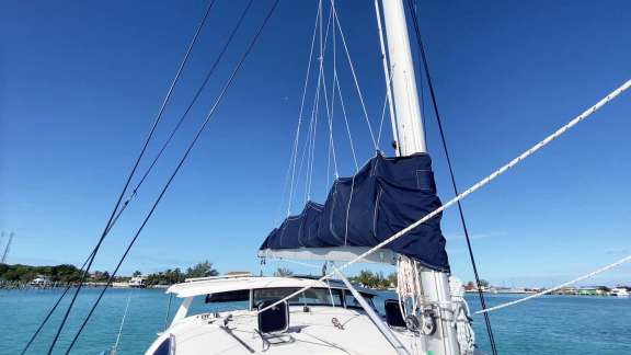 Mainsail and upper deck