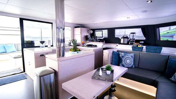 Image of Serenity yacht #3