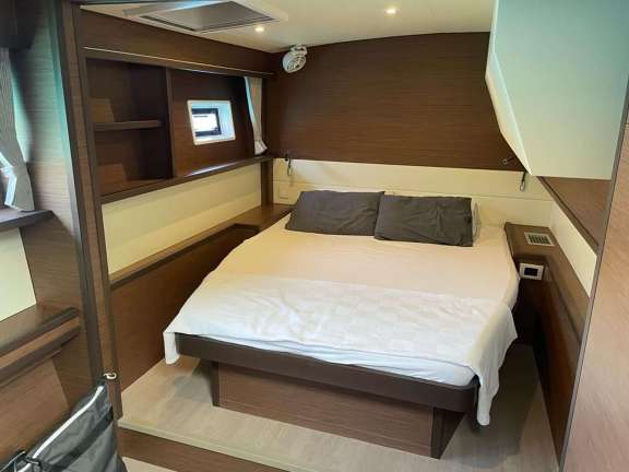 Image of Blue Octane yacht #10