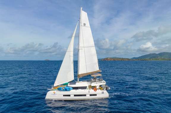 Image of WALK’N ON SUNSHINE yacht #15