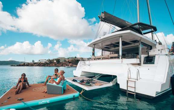 Image of ESCAPADE yacht #3