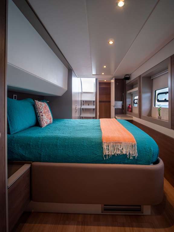 Image of ESCAPADE yacht #6