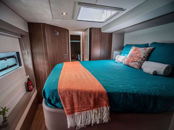 Image of ESCAPADE yacht #8