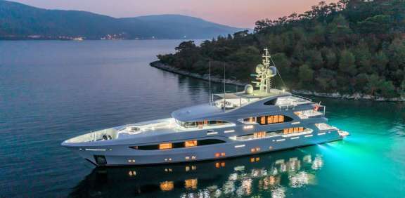 Image of IMMERSIVE yacht #10