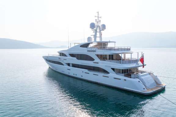 Image of IMMERSIVE yacht #12