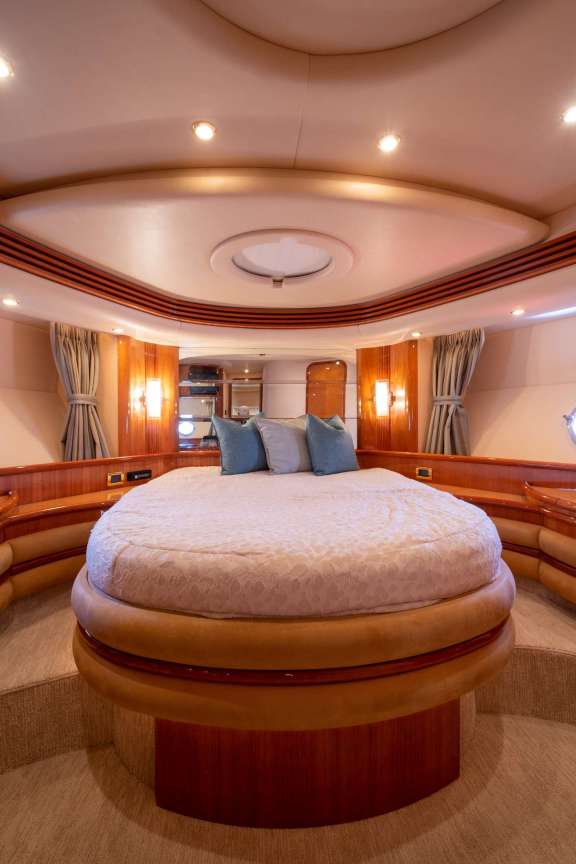 Image of Victoria yacht #4