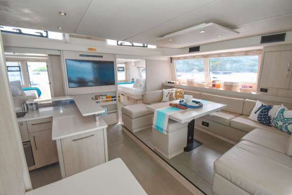 Image of BAREFOOT COWBOY yacht #10