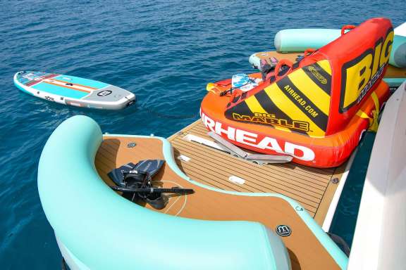 Image of BAREFOOT COWBOY yacht #3