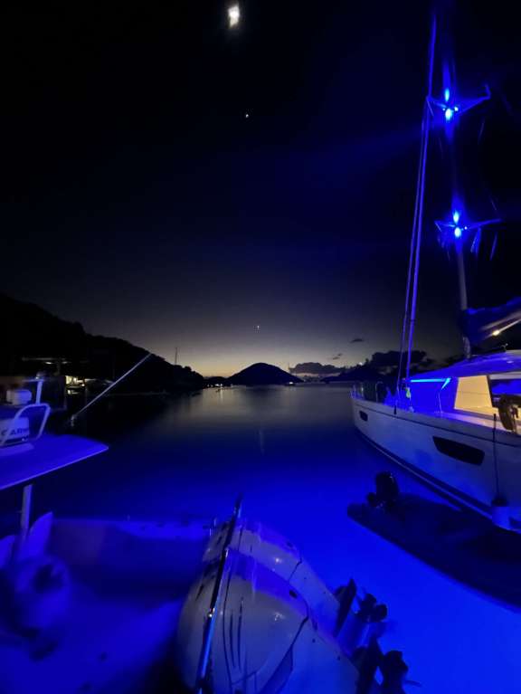 Image of SOURCE OF WANDER yacht #17