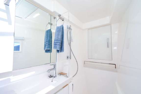 Image of LEEWAY yacht #15