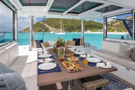 Image of BLUE HORIZON yacht #4