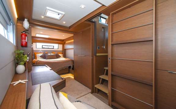 Image of LA SPERANZA yacht #12