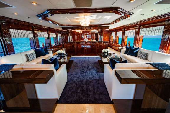 Image of LADY ELAINE yacht #2