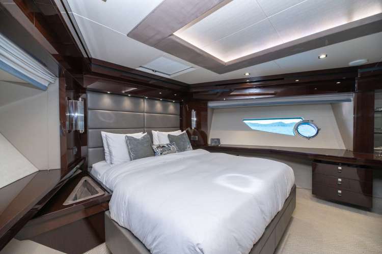 VIP cabin 