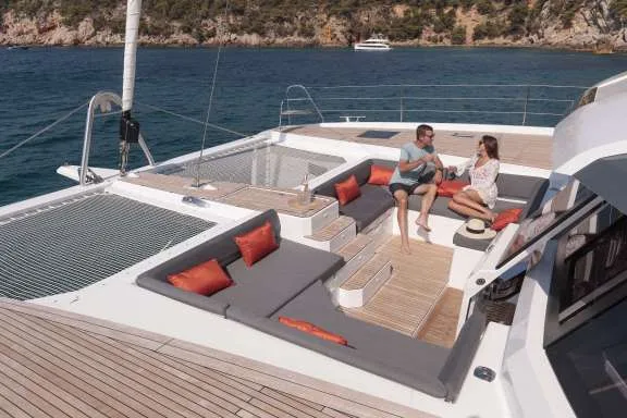 Image of PORT TO VINO Samana 59 yacht #3