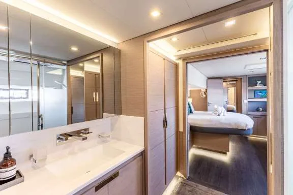 Image of PORT TO VINO Samana 59 yacht #6