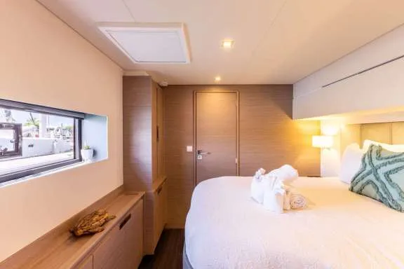 Image of PORT TO VINO Samana 59 yacht #8