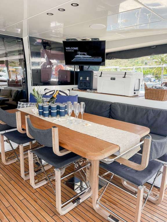 Mare Blu - aft dining