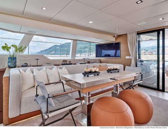 Image of DAWN yacht #3