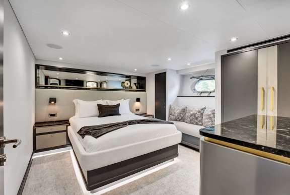 Queen Guest Stateroom