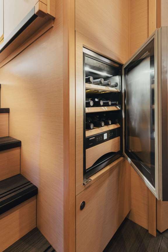 Image of LAGOON 560 S2 yacht #16