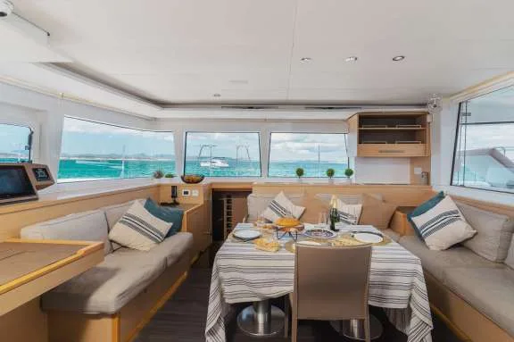 Image of LAGOON 560 S2 yacht #3