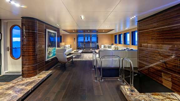 Image of HIGHLANDER yacht #2