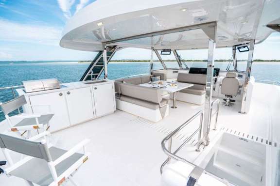 Image of A Yachta Fun yacht #11