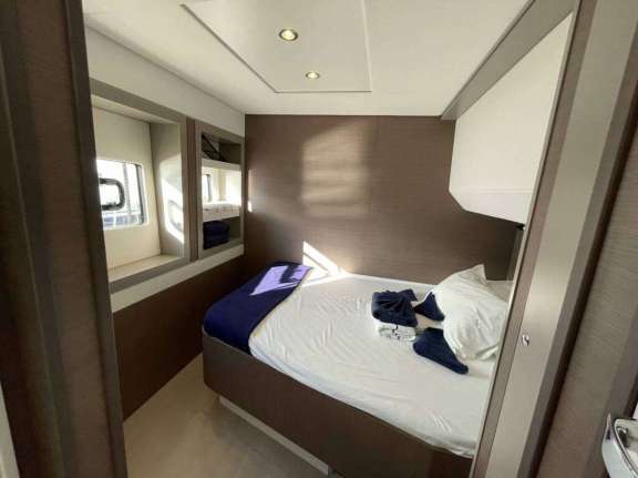 Image of PERMABEAR yacht #12