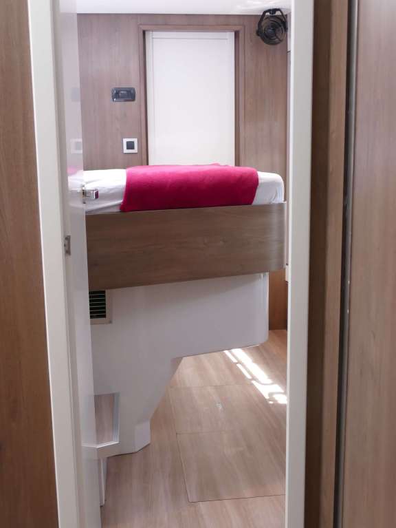 Image of PERMABEAR yacht #18