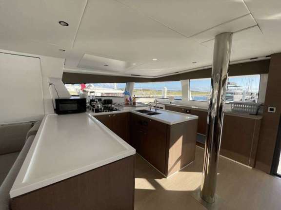 Image of PERMABEAR yacht #9