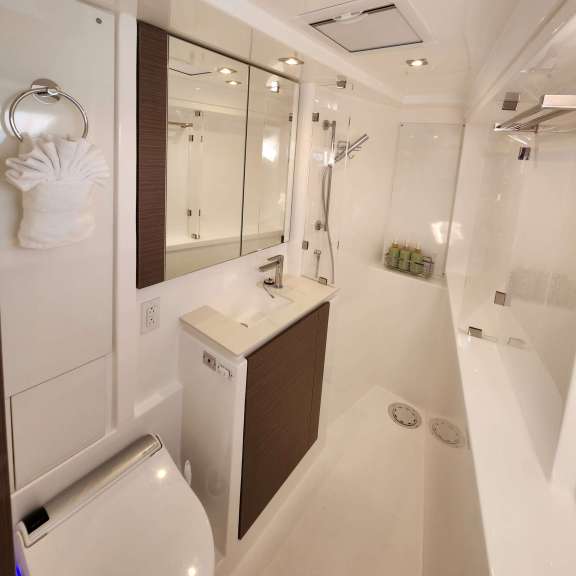 Image of Hazel Della yacht #9