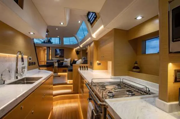 Image of VANISHING POINT yacht #6
