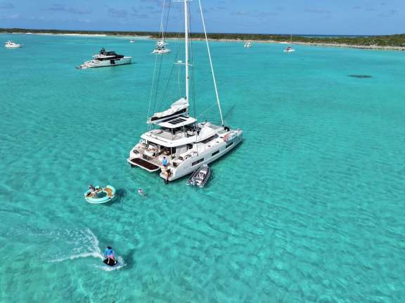 Image of ISLAND HOPPIN’ 55 yacht #16