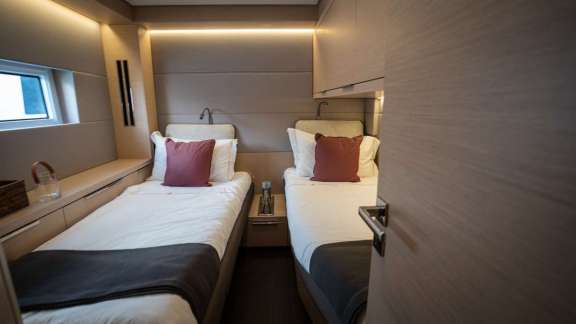 Image of ISLAND HOPPIN’ 55 yacht #8