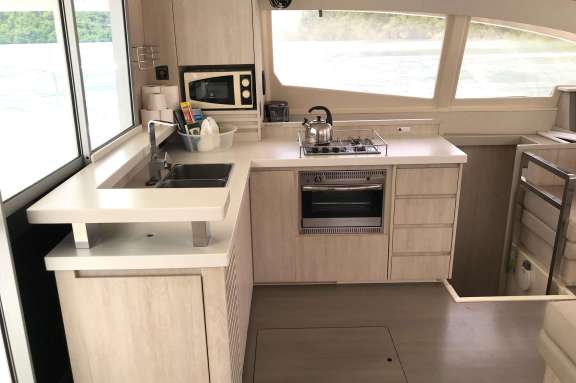 Image of JamSam yacht #3