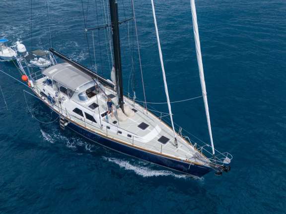 Image of The Royal Blue yacht #16
