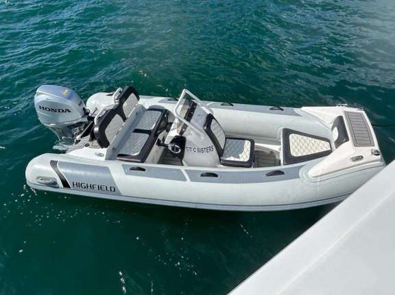 Image of C SISTERS yacht #16