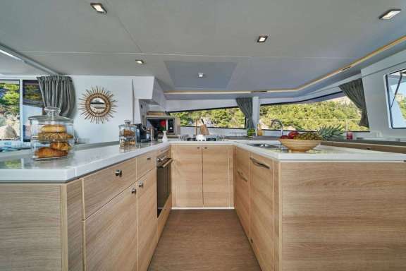 Image of C SISTERS yacht #7