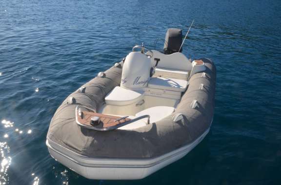 Image of LADY MARIGOT yacht #18